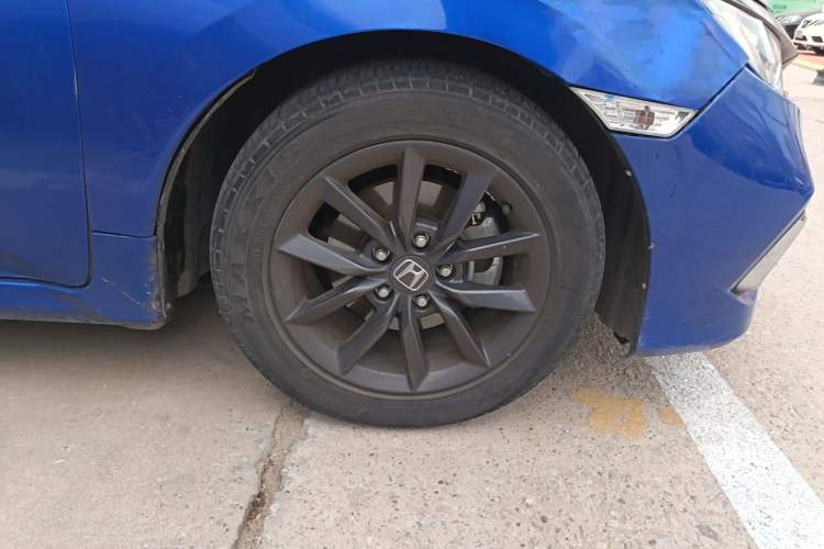 Used Honda Civic 2019 220TURBO CVT Dynamic Edition China VI Right Front Wheel Hub