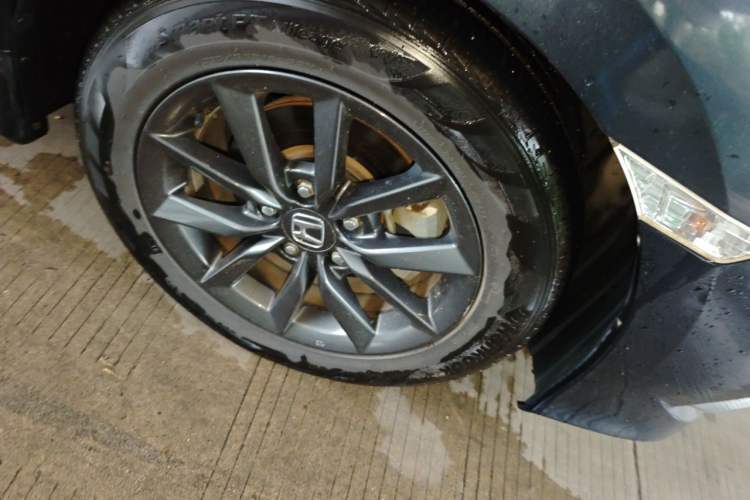 Used Honda Civic 2019 220TURBO CVT Dynamic Edition China VI Right Front Wheel Hub