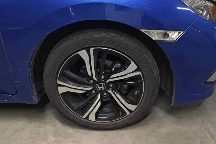 Used Honda Civic 2019 220TURBO CVT Power Edition China VI Emission Standard Right Front Wheel Hub
