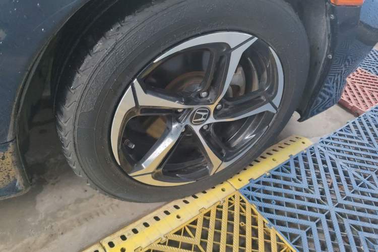 Used Honda Civic 2019 220TURBO CVT Dynamic Edition China VI Right Front Wheel Hub