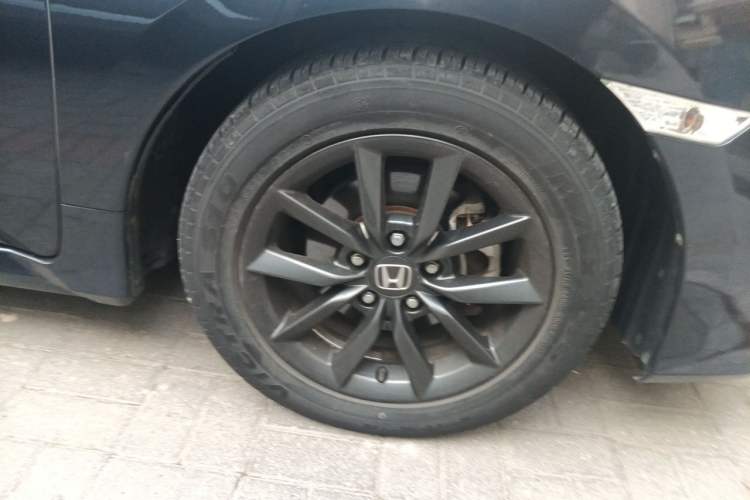 Used Honda Civic 2019 220TURBO CVT Dynamic Edition China VI Right Front Wheel Hub