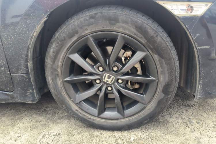 Used Honda Civic 2019 220TURBO CVT Dynamic Edition China V Right Front Wheel Hub