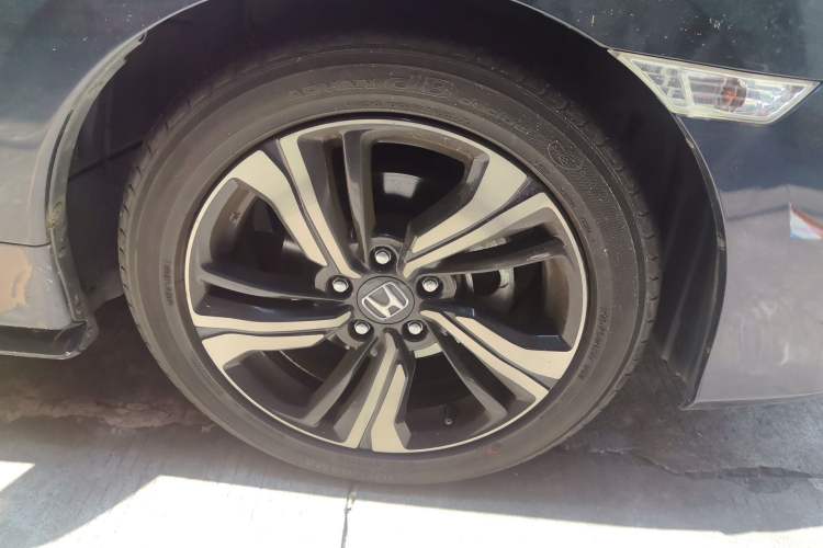 Used Honda Civic 2019 220TURBO CVT Dynamic Edition China VI Emission Standard Right Front Wheel Hub