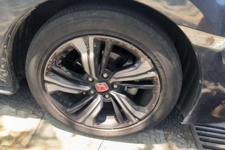 Used Honda Civic 2019 220TURBO CVT Dynamic Edition China VI Emission Standard Right Front Wheel Hub