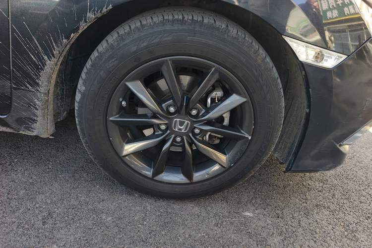 Used Honda Civic 2019 220TURBO CVT Dynamic Edition China VI Right Front Wheel Hub