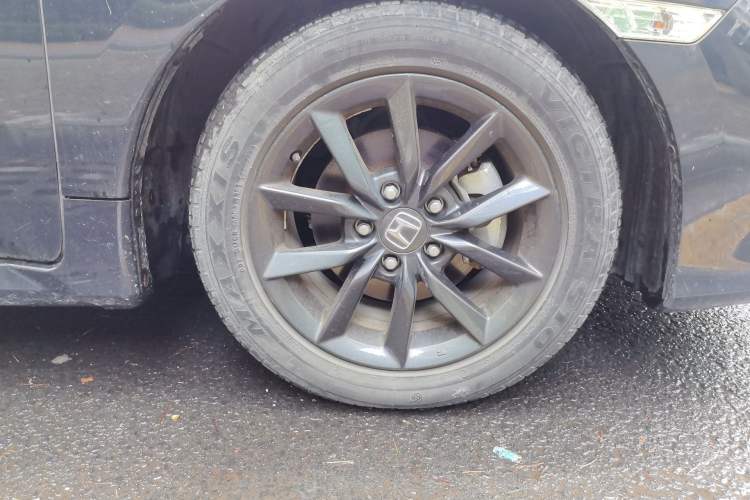 Used Honda Civic 2019 220TURBO Manual Jinkong Edition China VI Right Front Wheel Hub