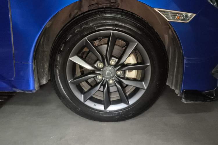 Used Honda Civic 2019 220TURBO CVT Dynamic Edition China VI Right Front Wheel Hub