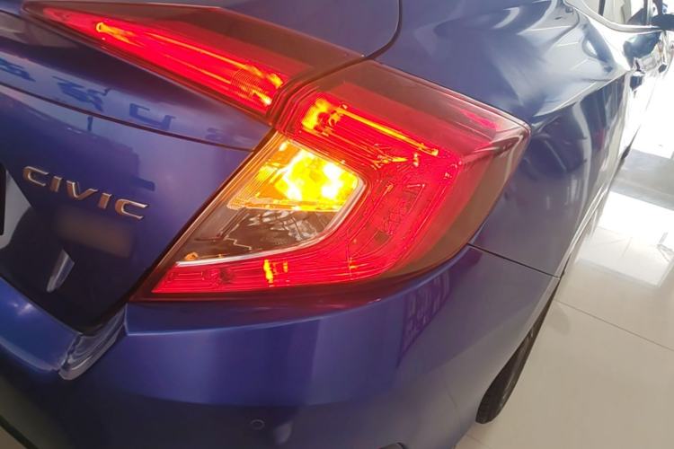 Used Honda Civic 2019 220TURBO CVT Dynamic Edition China VI Right Rear Taillight