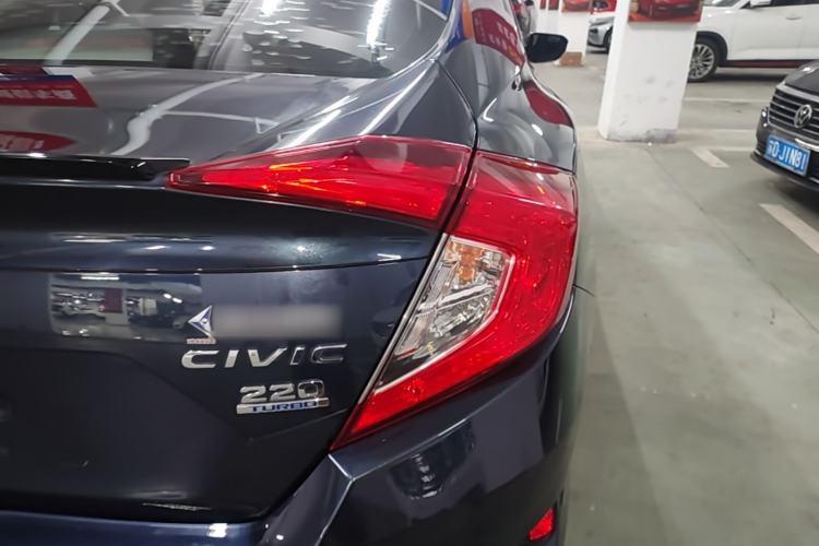Used Honda Civic 2019 220TURBO CVT Dynamic Edition China V Emission Standard Right Rear Taillight
