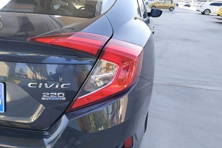 Used Honda Civic 2019 220TURBO CVT Dynamic Edition China VI Right Rear Taillight