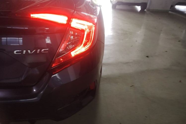 Used Honda Civic 2019 220TURBO CVT Dynamic Edition China VI Emission Standard Right Rear Taillight
