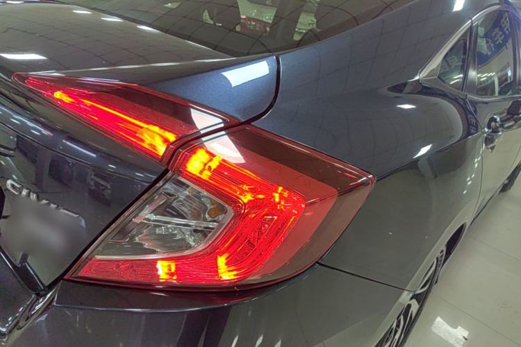 Used Honda Civic 2019 220TURBO CVT Dynamic Edition China VI Right Rear Taillight