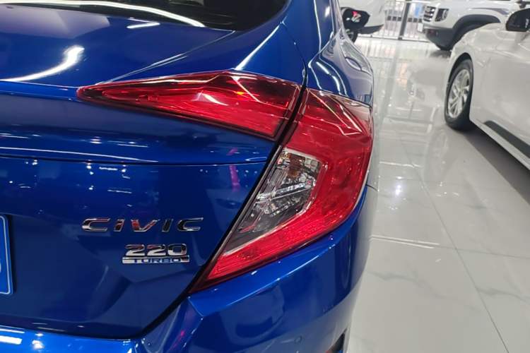 Used Honda Civic 2019 220TURBO CVT Dynamic Edition China VI Right Rear Taillight