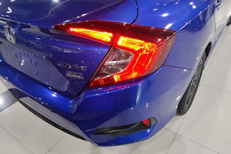 Used Honda Civic 2019 220TURBO CVT Dynamic Edition China VI Right Rear Taillight