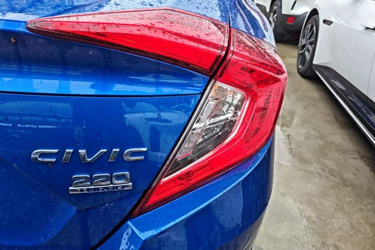 Used Honda Civic 2019 220TURBO CVT Dynamic Edition China VI Right Rear Taillight
