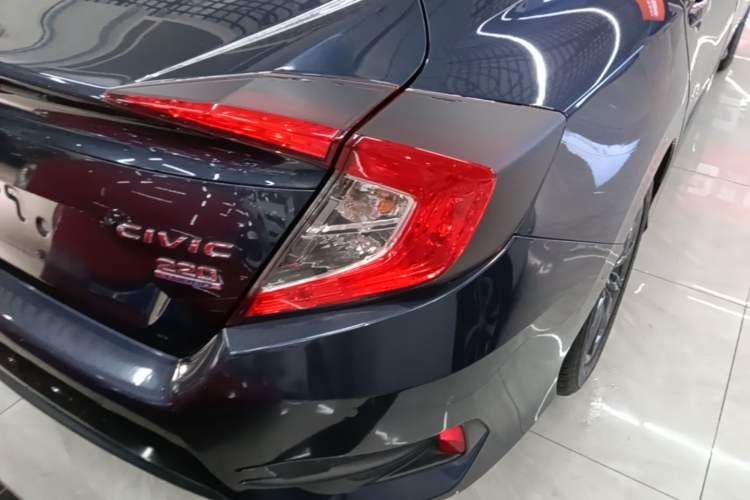 Used Honda Civic 2019 220TURBO CVT Dynamic Edition China VI Right Rear Taillight