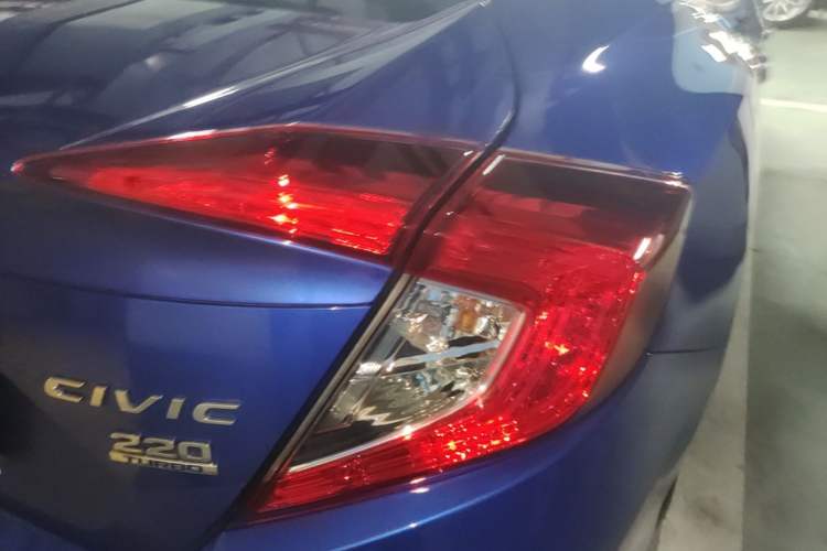 Used Honda Civic 2019 220TURBO CVT Dynamic Edition China VI Right Rear Taillight
