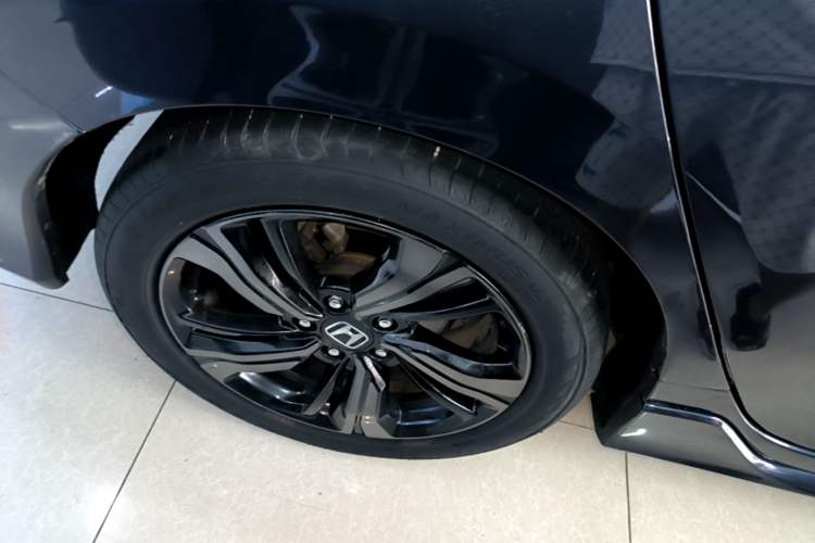 Used Honda Civic 2019 220TURBO CVT Dynamic Edition China VI Emission Standard Right Rear Wheel Hub