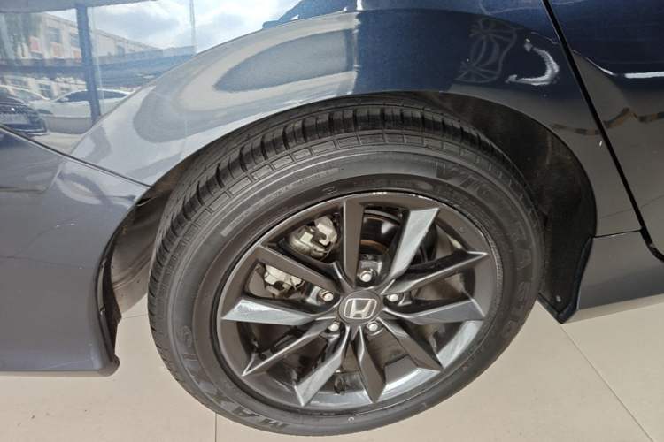 Used Honda Civic 2019 220TURBO CVT Dynamic Edition China VI Right Rear Wheel Hub