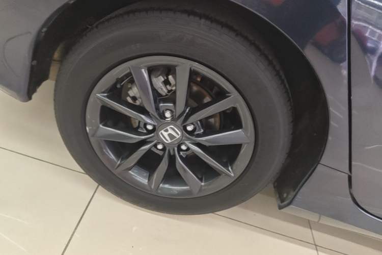Used Honda Civic 2019 220TURBO Manual Jinkong Edition China VI Right Rear Wheel Hub