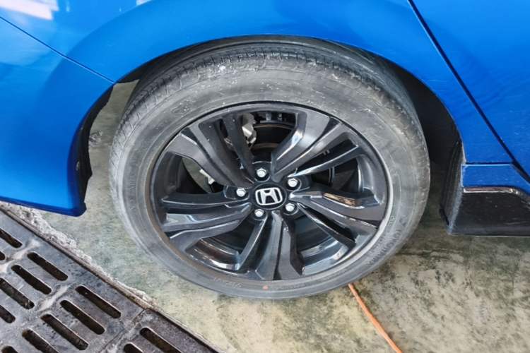 Used Honda Civic 2019 220TURBO CVT Dynamic Edition China VI Emission Standard Right Rear Wheel Hub