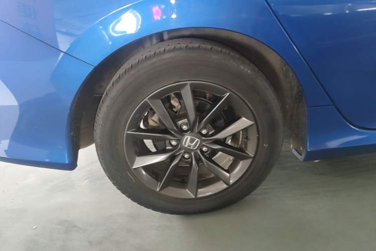 Used Honda Civic 2019 220TURBO CVT Dynamic Edition China VI Right Rear Wheel Hub