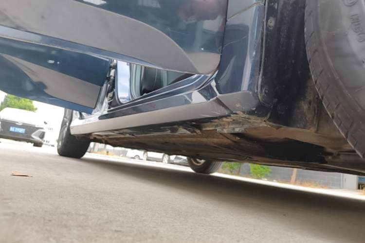 Used Honda Civic 2019 220TURBO CVT Dynamic Edition China VI Right Side Sill