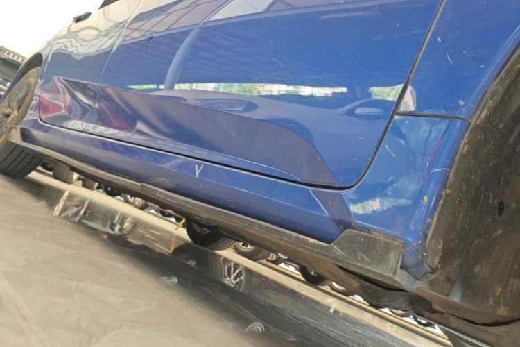 Used Honda Civic 2019 220TURBO CVT Dynamic Edition China VI Right Side Sill