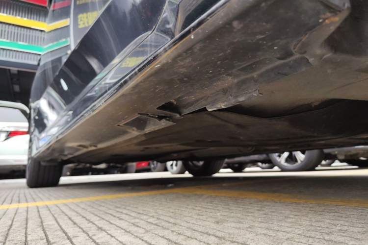 Used Honda Civic 2019 220TURBO CVT Dynamic Edition China VI Emission Standard Right Side Sill