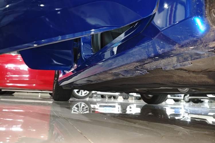 Used Honda Civic 2019 220TURBO CVT Dynamic Edition China VI Right Side Sill