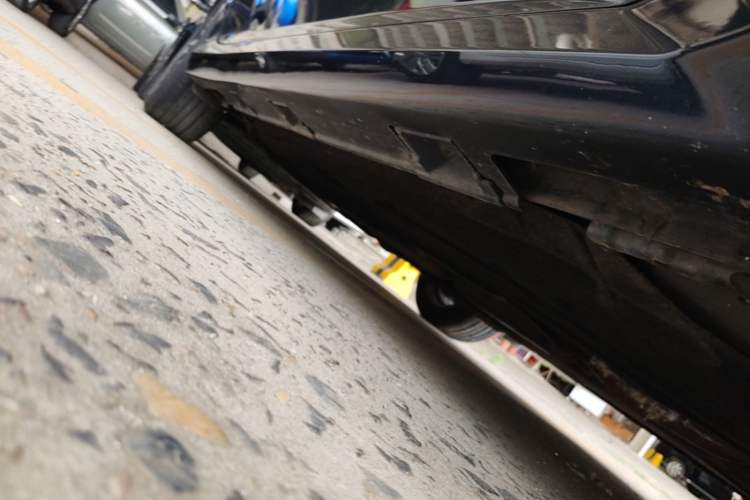 Used Honda Civic 2019 220TURBO CVT Dynamic Edition China VI Right Side Sill