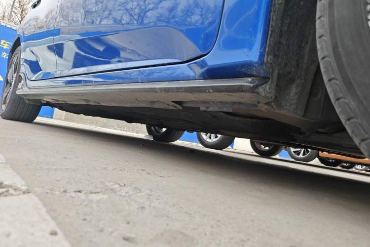Used Honda Civic 2019 220TURBO CVT Dynamic Edition China VI Emission Standard Right Side Sill