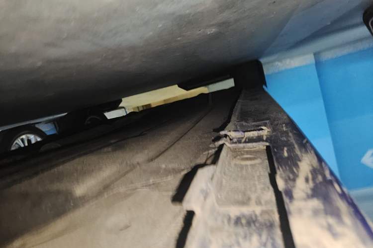 Used Honda Civic 2019 220TURBO CVT Dynamic Edition China VI Right Side Sill