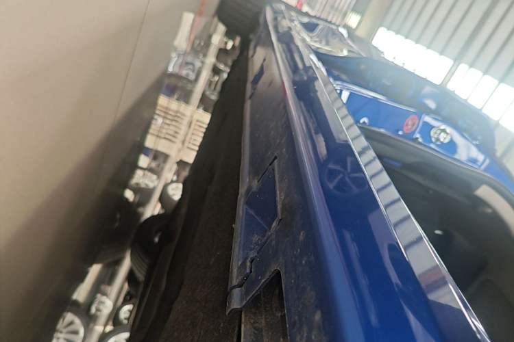 Used Honda Civic 2019 220TURBO CVT Dynamic Edition China VI Right Side Sill