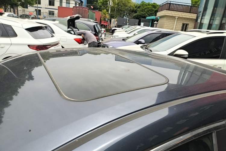 Used Honda Civic 2019 220TURBO CVT Dynamic Edition China VI Emission Standard Roof