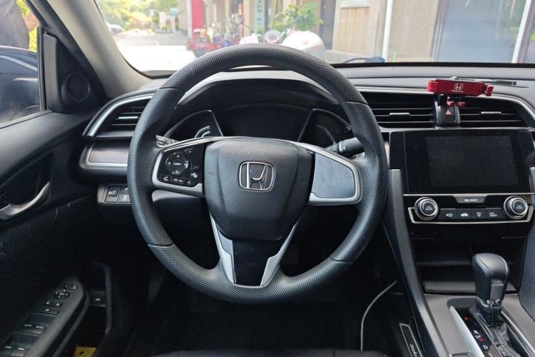 Used Honda Civic 2019 220TURBO CVT Dynamic Edition China VI Steering Wheel