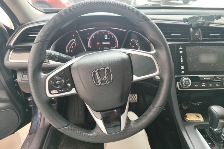 Used Honda Civic 2019 220TURBO CVT Dynamic Edition China VI Emission Standard Steering Wheel