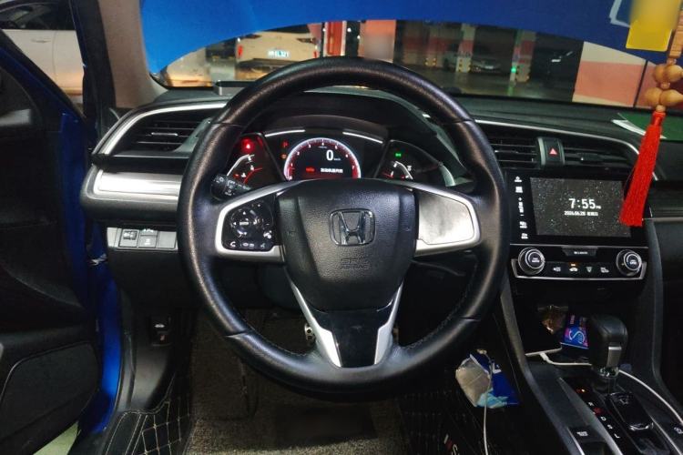 Used Honda Civic 2019 220TURBO CVT Dynamic Edition China VI Emission Standard Steering Wheel