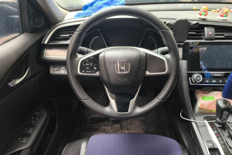 Used Honda Civic 2019 220TURBO CVT Dynamic Edition China VI Steering Wheel