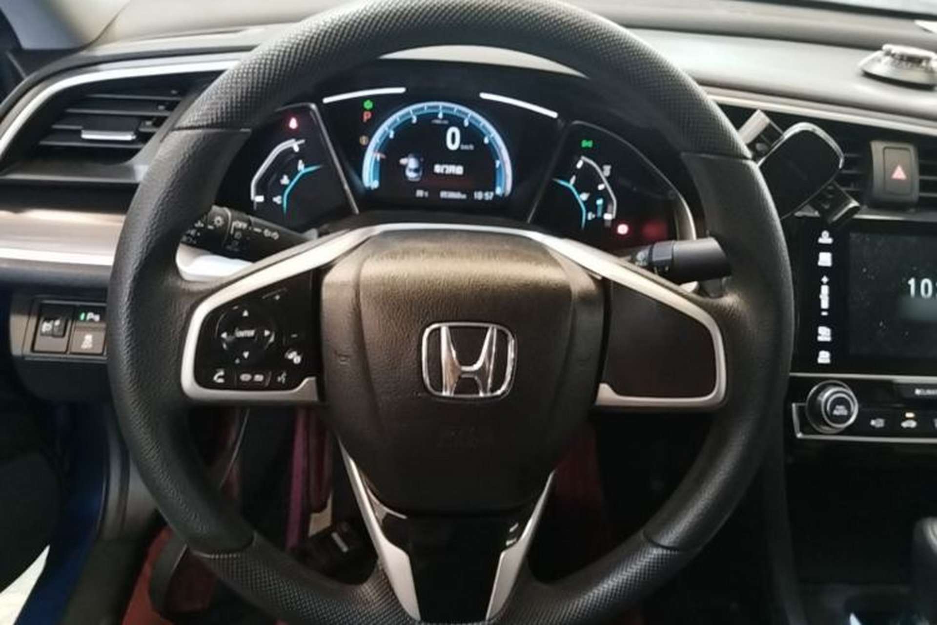 Used Honda Civic 2019 220TURBO CVT Dynamic Edition China VI Steering Wheel