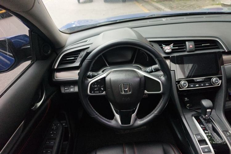 Used Honda Civic 2019 220TURBO CVT Dynamic Edition China VI Emission Standard Steering Wheel