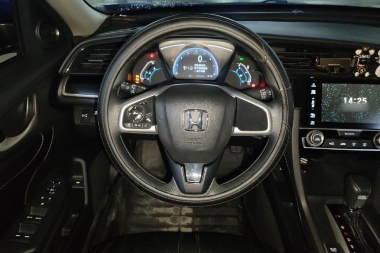 Used Honda Civic 2019 180TURBO CVT Shangdong Edition China V Steering Wheel