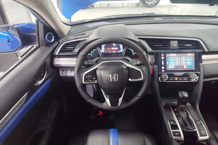 Used Honda Civic 2019 220TURBO CVT Dynamic Edition China VI Steering Wheel