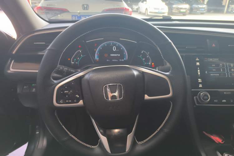 Used Honda Civic 2019 220TURBO CVT Dynamic Edition China VI Steering Wheel