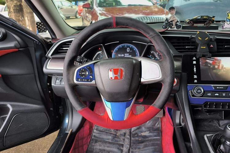 Used Honda Civic 2019 220TURBO Manual Jinkong Edition China V Emission Standard Steering Wheel