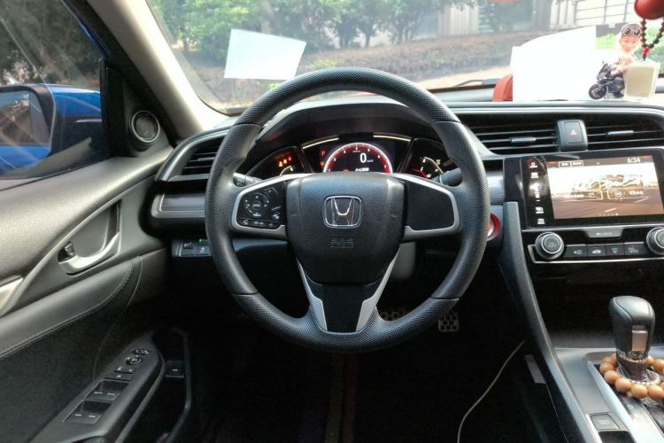 Used Honda Civic 2019 220TURBO CVT Dynamic Edition China V Emission Standard Steering Wheel