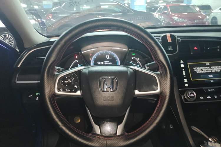 Used Honda Civic 2019 220TURBO CVT Dynamic Edition China VI Steering Wheel