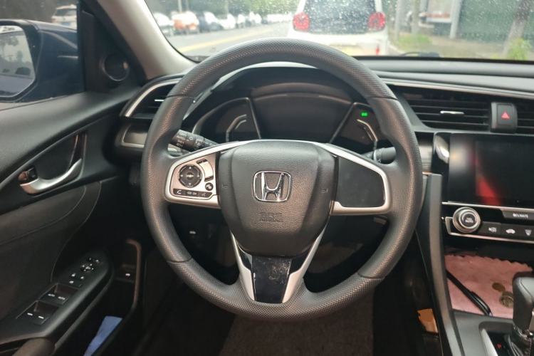 Used Honda Civic 2019 220TURBO CVT Dynamic Edition China VI Steering Wheel