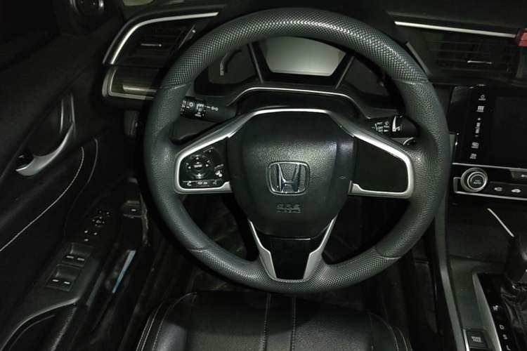 Used Honda Civic 2019 220TURBO CVT Dynamic Edition China VI Steering Wheel