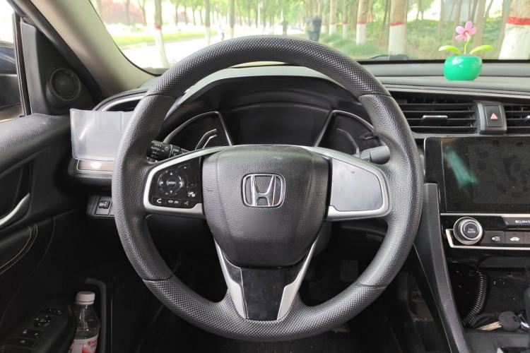 Used Honda Civic 2019 220TURBO CVT Dynamic Edition China V Steering Wheel